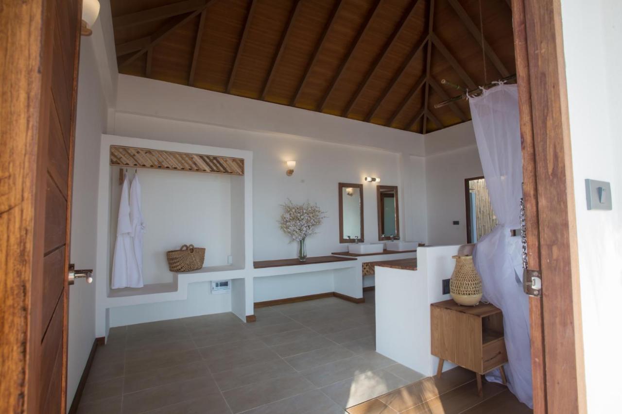 The Nest Private Beach Resort チュンポーン エクステリア 写真