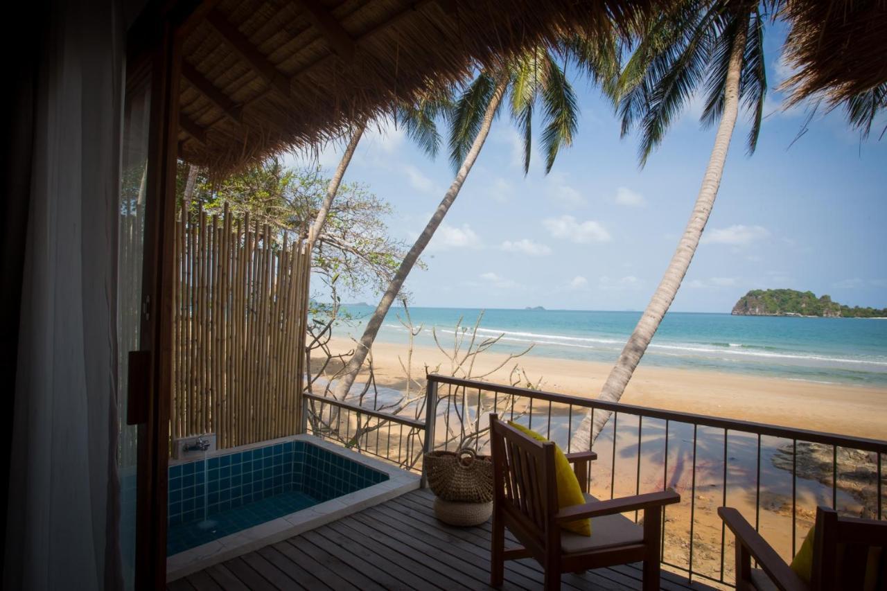 The Nest Private Beach Resort チュンポーン エクステリア 写真