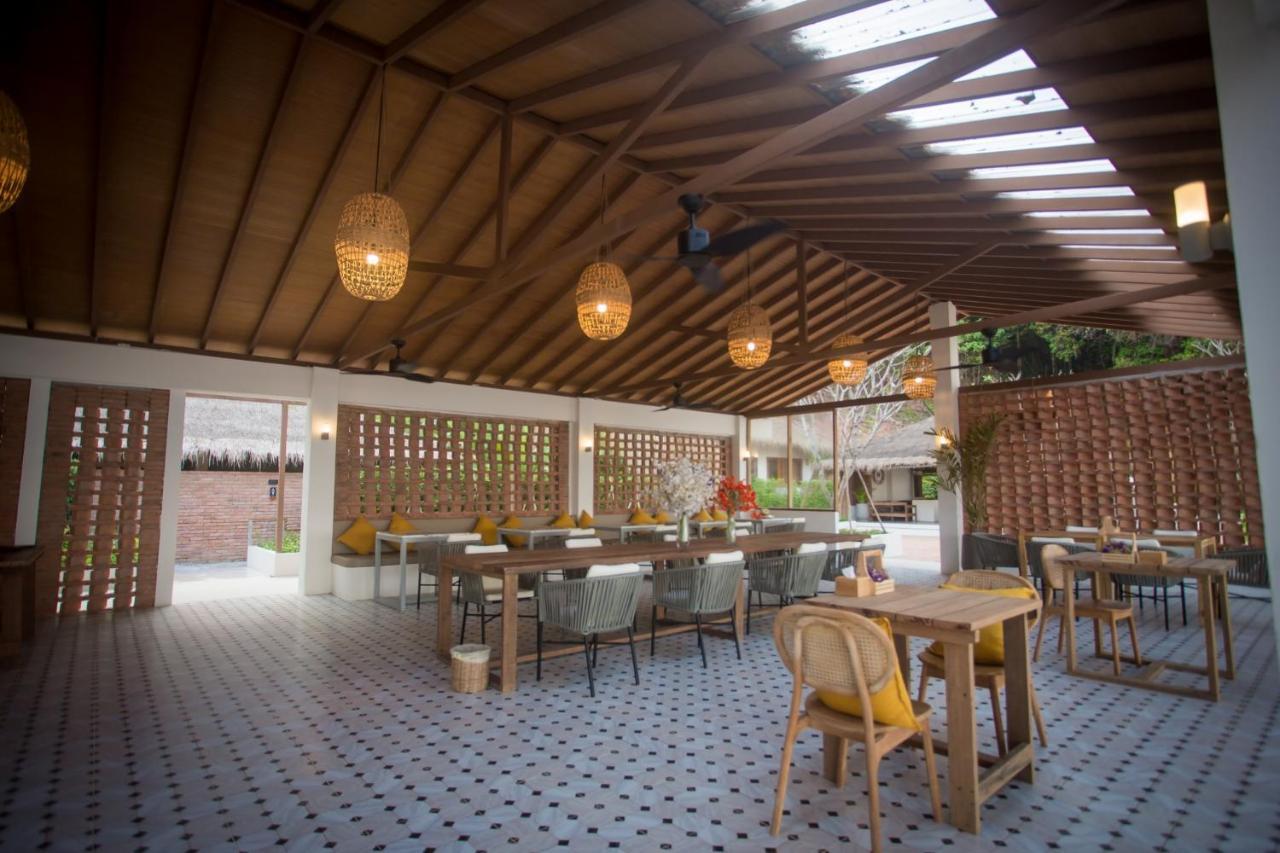 The Nest Private Beach Resort チュンポーン エクステリア 写真